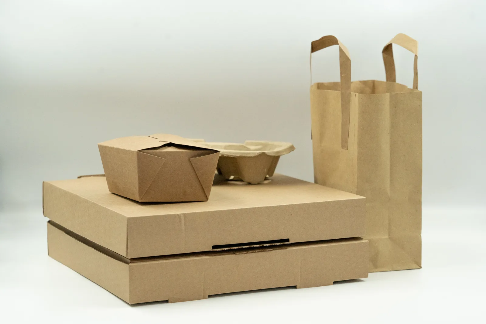 Recyclable cardboard boxes, paper food packaging and kraft paper bags